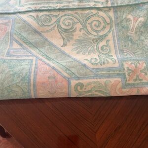 Crow Craft Elegant Multicolor Twin size Flat Sheet New